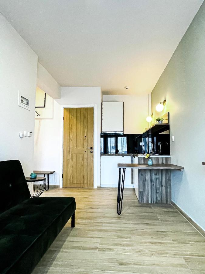 Athonite All Seasons Luxury Suites Jeriszósz Kültér fotó