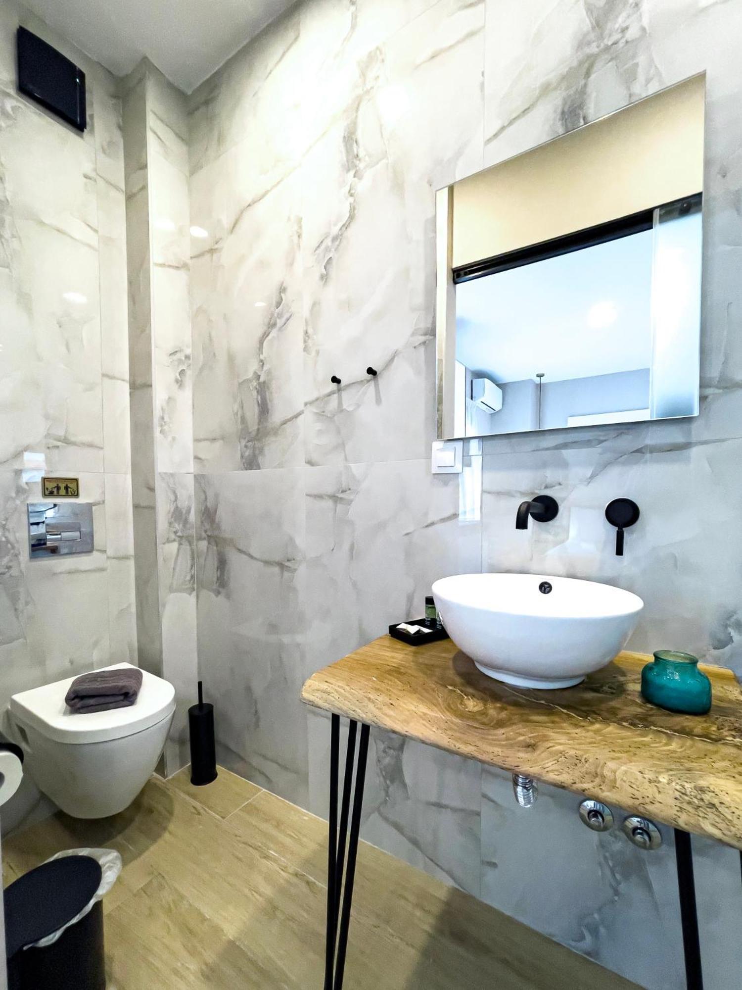 Athonite All Seasons Luxury Suites Jeriszósz Kültér fotó