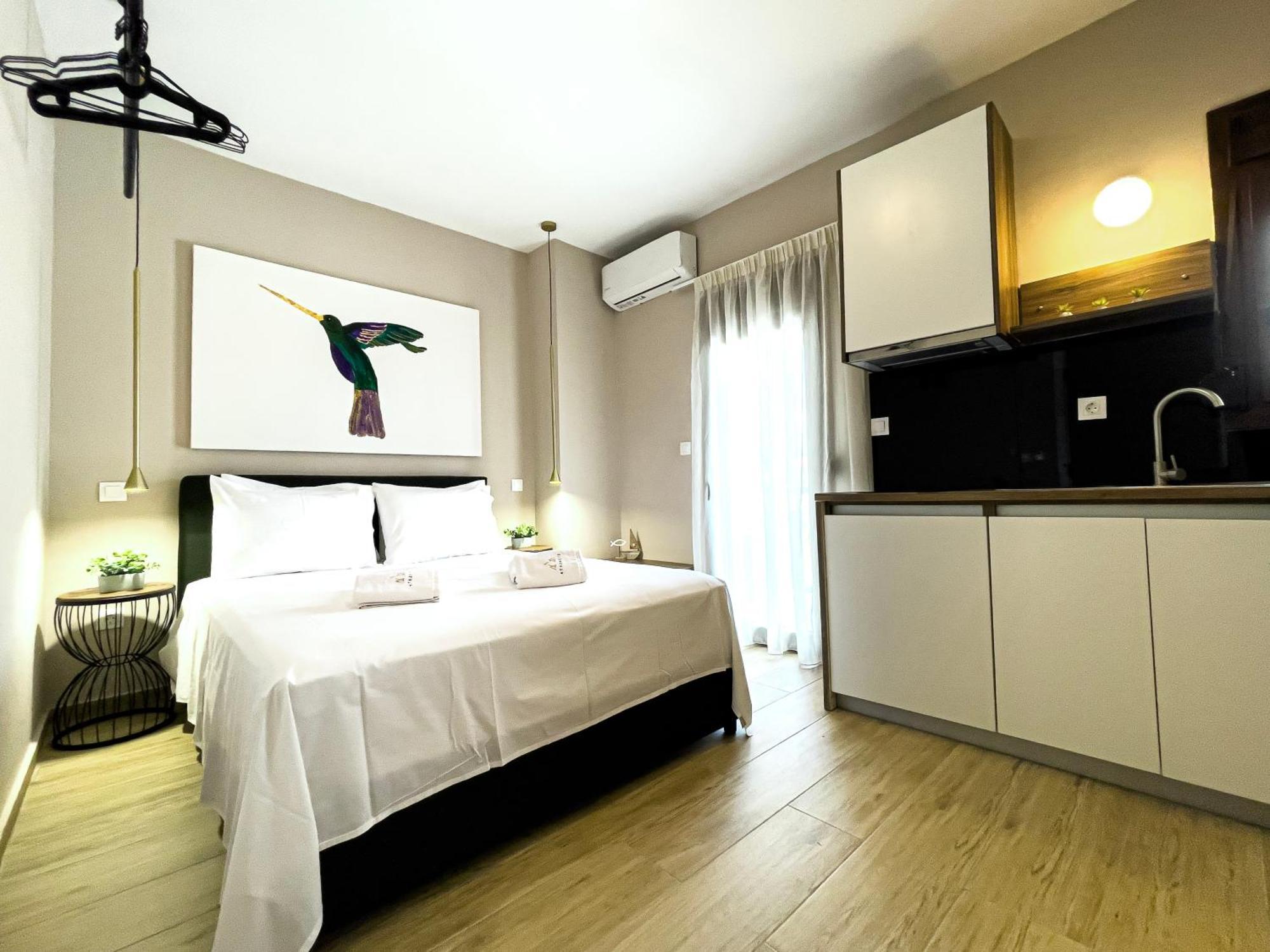 Athonite All Seasons Luxury Suites Jeriszósz Kültér fotó